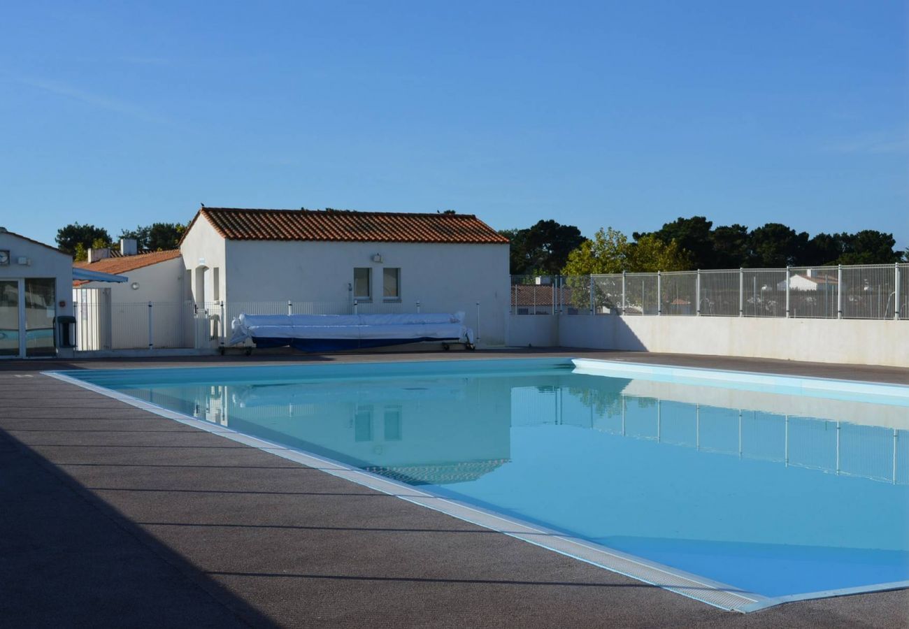 Maison à Bretignolles-sur-Mer - La Ferme avec piscine proche mer